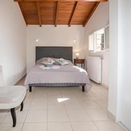 Awesome In Bicchisano With Wifi And 2 Bedrooms * Petreto-Bicchisano